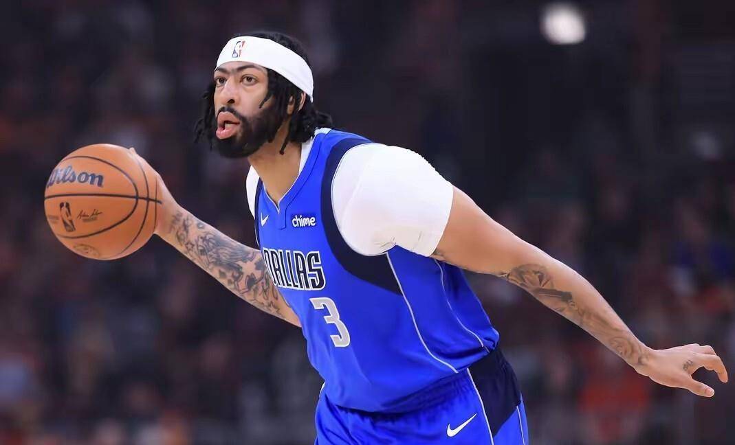 布莱克本罗维斯再度受挫，教练团队反思总结震撼全队的简单介绍