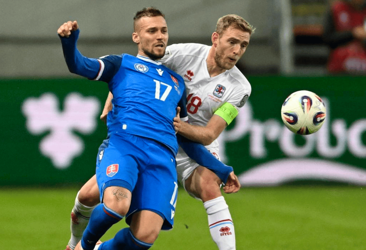 卢森堡全队齐力出击，战胜塞尔维亚